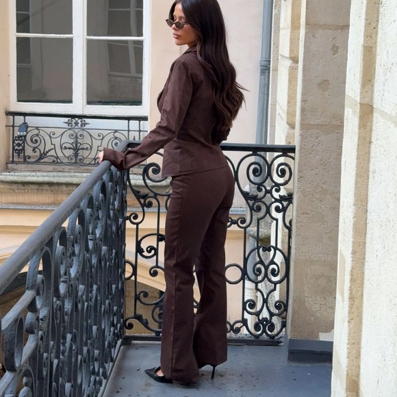 Outcast Rowe Set - Picture 2 of 4